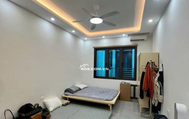 SIÊU PHẨM NHÀ ĐẸP – LẠC LONG QUÂN – GẦN HỒ TÂY – 3 NGỦ - 4WC – 34Mx4T – NHỈNH 8 TỶ.