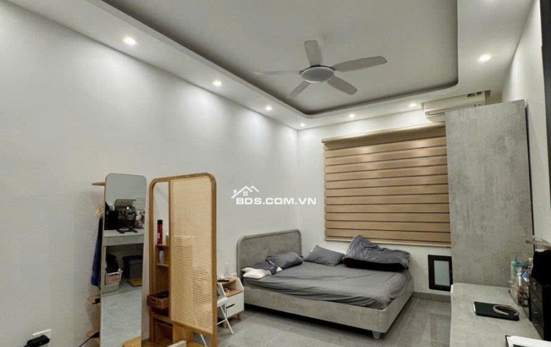 SIÊU PHẨM NHÀ ĐẸP – LẠC LONG QUÂN – GẦN HỒ TÂY – 3 NGỦ - 4WC – 34Mx4T – NHỈNH 8 TỶ.