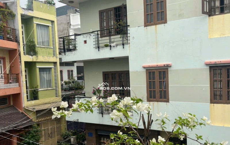 NHÀ ĐẸP - XH ĐỔ CỬA, 3 TẦNG, 3 PN, LIÊN TỈNH 5