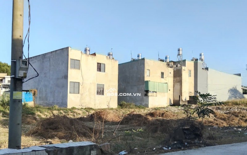 Bán Đất Phường Hố Nai.Gần Giáo Xứ Ngũ Phúc.Cách Quốc Lộ 1A 500m.Trước Tết : 1 TỶ 80