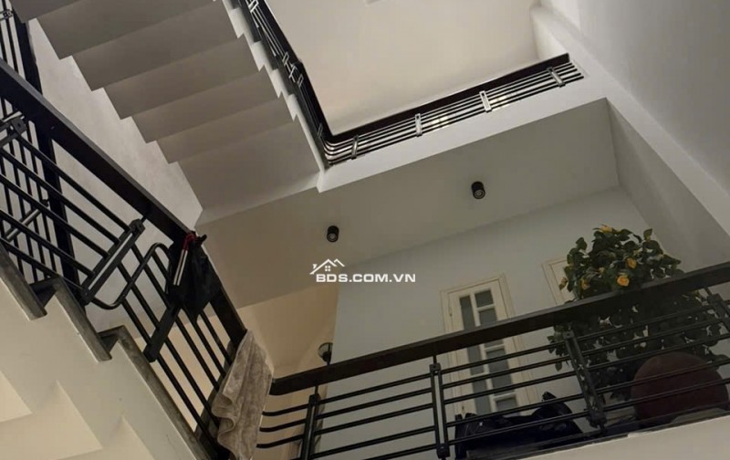 Cần bán Nhà 3 Tầng MT Đỗ Huy Uyển Ngay VinCom, Sơn Trà Giá 12 tỷ 5