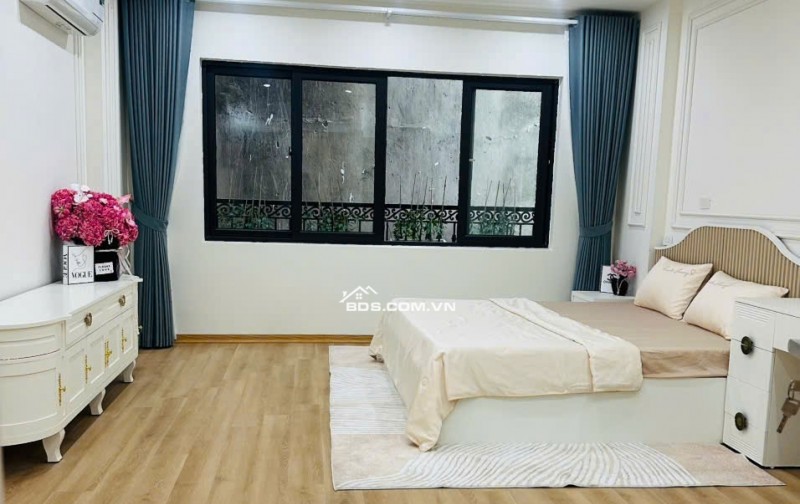 Bán Nhà Phân lô ô tô – Lê Trọng Tấn – Hà Đông – 36m2- lô góc – 6 tầng thang máy 9 tỷ.