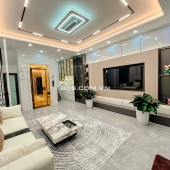 Nhà Đẹp Thang Máy, Lô Góc Trần Khát Chân, Hai Bà Trưng, 42m, 6 tầng, mt 4.5m, giá 13.9 tỷ