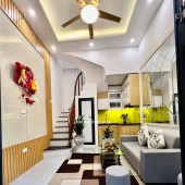 Nhà Đẹp Kinh Doanh, Lô Góc, Ngõ Quỳnh, Bạch Mai 14/20m, 5 tầng, giá 6,85 tỷ.