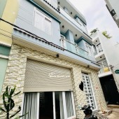 TÂN PHÚ - HẼM Ô TÔ - NHÀ LÔ GÓC 3 TẦNG VỪA Ở VỪA CHO THUÊ - NGANG KHỦNG 8M NỞ HẬU - SỔ CHÍNH CHỦ BÌA HOÀN CÔNG ĐỦ - NHỈNH 7 TỶ.