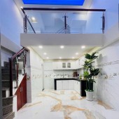 Bán nhà đẹp 4 tầng Nguyễn Hồng Đào Tân Bình, 3PN cách MT 20m chỉ nhỉnh 5 tỷ