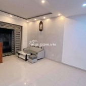 Bán nhà đẹp 4 tầng Lạc Long Quân Quận 11, 4PN dòng tiền 12tr/tháng giá 4.xx tỷ