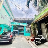 Giảm nhẹ 100tr - Giá mới 9.8 tỷ bán gấp. NHÀ 4 TẦNG CHÍNH CHỦ - NGÀY CÔNG TRƯỜNG HỒNG ĐỨC,