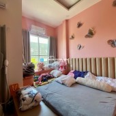 MẶT TIỀN KINH DOANH 5 TẦNG ĐƯỜNG NGUYỄN SƠN - KHU VIP KHÔNG VƯỚN CON LƯƠNG - DTSD 88M2 - 3PN - 3WC - TẶNG FULL NỘI THẤT - GIÁ 9 TỶ TL.,