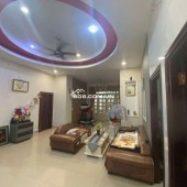 CHDV 11PN T.máy mặt tiền đường 14m Quang Trung 6 lầu 76m2 ngay Mercedes TN 50tr 16 tỷ hơn