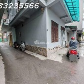 Bán nhà hiếm, Bắc Từ Liêm, lô góc 3 mặt thoáng, ô tô đỗ cửa, ở sướng, giá mê, ngay Học viện Tài Chính