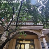 BÁN ĐẤT PHẠM VĂN ĐỒNG, CỰC ĐẸP, XÂY CCMN, VÀI BƯỚC RA PHỐ, GIÁ CHỈ 200 TRIỆU/M2