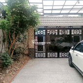 Cần bán GẤP NHÀ hẻm 220 Nguyễn Văn Khối ngang 10.2m 235m2 tiện xây BT ngay Làng Hoa 24 tỷ