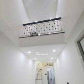 Bán nhà hẻm Q10, Ngô Quyền, 15m2, 4T, 2PN, SHR - 3.65 tỷ