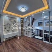 BÁN NHÀ 5 TẦNG NGỌC HỒI 40M NHÀ MỚI Ở NGAY, GẦN TRƯỜNG, CHỢ TIỆN ÍCH BẠT NGÀN