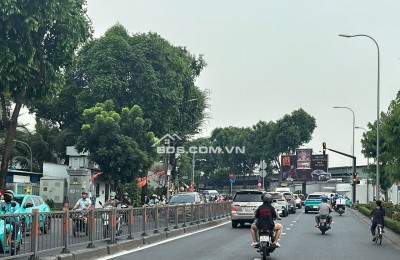 Bán đất tặng nhà 2 tầng ngang 5.1m 76m2 hẻm 1 sẹc Quang Trung gần trường học chỉ 6.4 tỷ.