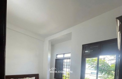 BÁN NHÀ 3 TẦNG ĐƯỜNG LƯƠNG KHÁNH THIỆN - GẦN BIỂN