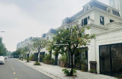 Tôi cần bán căn hộ The Zei 112 m2 .Số 8 Lê Đức Thọ ,Mỹ Đình ,Hà Nội , 3PN , căn góc ,nhỉnh 10 tỷ