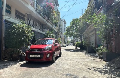 Bán nhà tặng NT vào ở ngay HXH Phan Huy Ích ngang 4m 56m2 gần Emart chỉ 5.8 tỷ.