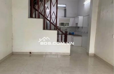 BÁN NHÀ MẶT ĐƯỜNG PHÙ LONG KINH DOANH TỐT 2.5 TẦNG 50M2 GIÁ 3.9 TỶ