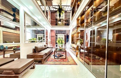 Nhà Đẹp Thang Máy Ngọc Khánh, Ba Đình 52/55m, 6 tầng, mt 4.6m, giá 18 tỷ.