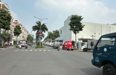 Nhà phố MTKD 5 lầu có hầm ngay KDC Cityland P10 ngang 5m 100m2 view Lotte mart 25 tỷ.