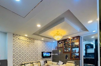 Bán nhà đẹp 3 tầng Ni Sư Huỳnh Liên Tân Bình, 4.2x12m, 4PNKK chỉ nhỉnh 5 tỷ