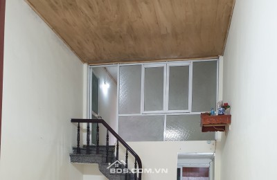 BÁN NHÀ ĐẸP 1.15 TỶ 1.5 TẦNG 44M2 ( HƯỚNG NAM ) NGÕ NGUYỄN BÍNH