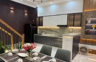 Bán nhà mới 3 tầng HXH Bùi Quang Là 70m2(5.4*13m) Sát chợ Phạm Văn Bạch nhỉnh 6tỷ