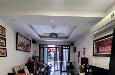 Bán nhà HXH Nguyễn Hiền Quận 3, 3.6x12m 4 tầng mới chỉ 10 tỷ