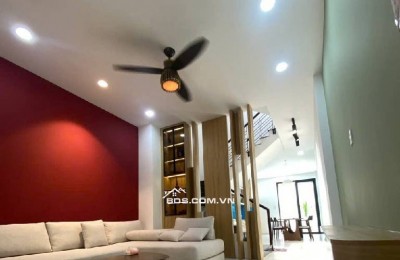 MẶT TIỀN KINH DOANH 3 TẦNG 84M2 KẾ KHU TÊN LỬA ĐƯỜNG 10M NHIK 11 TỶ