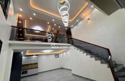 BÁN NHÀ SIÊU ĐẸP 3.95 TỶ 3.5 TÀNG CÓ GARA Ô TÔ MẶT ĐƯỜNG THANH BÌNH