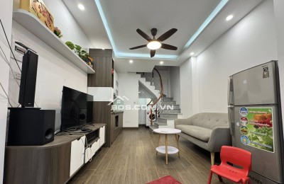 SIÊU CHẤT BÁN NHÀ BẠCH MAI 5,6TỶ 30M 5 TẦNG MT3,8M Ô TÔ BA GÁC ĐỖ CỬA NỘI THẤT ĐẸP