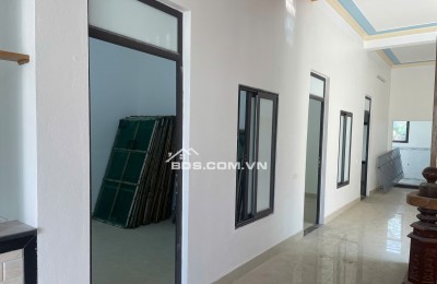 VỀ NHÀ LÀ THẤY 