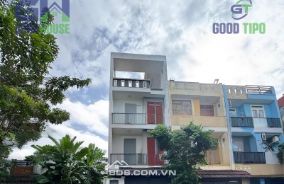 Cần bán gấp nhà mặt tiền đường 3052 Phạm Thế Hiển