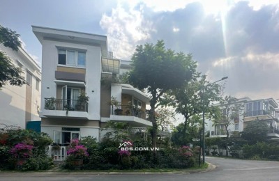 CHÍNH CHỦ BÁN NHÀ 2 MẶT TIỀN VIEW CÔNG VIÊN – HỒ BƠI KDC PHONG PHÚ 4 KHANG ĐIỀN BÌNH CHÁNH ( VIEW ĐẸP )