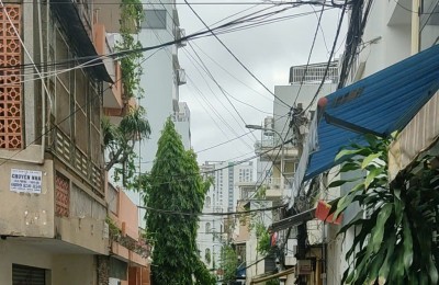 BÁN GẤP Nhà Riêng Chính Chủ, Trần Đình Xu, Quận 1 - 3 Tầng. Giá 2 tỷ