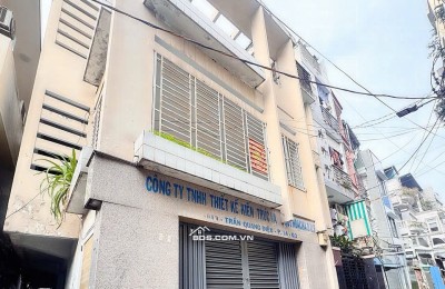 BÁN NHÀ 3 TẦNG HXH CĂN GÓC 2 MẶT ĐƯỜNG TRẦN QUANG DIỆU, P.14, QUẬN 3 - DT ĐẸP 5M NỞ HẬU 6,6M * 19M* LIÊN HỆ GIANG GIANG: 093.86.76.685