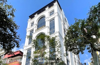 Bán Tòa Văn Phòng 9 Tầng Mặt Phố Hàng Chuối. DT 230m2. MT 11m. Vị Trí Lô Góc Giữa Lòng Thủ Đô