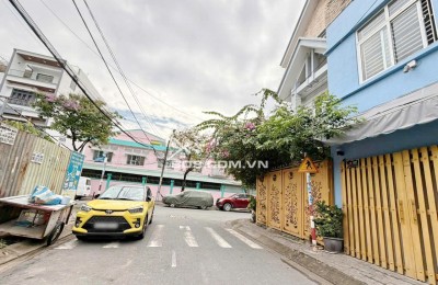 Nhà phố Mặt Tiền kinh doanh khu Cư Xá Ngân Hàng. Quận 7