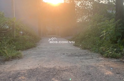 Cần bán gấp đất gia lâm giá rẻ khu vực Dương Quang