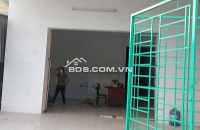 CHO THUÊ NHÀ MẶT TIỀN ĐƯỜNG PHAN VĂN ĐÁNG, P.9, VĨNH LONG - MỚI XÂY 100%, ĐỦ NỘI THẤT, GIÁ 5.5 TRIỆU/THÁNG