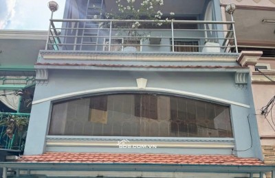 NHÀ ĐẸP - XH ĐỔ CỬA, 3 TẦNG, 3 PN, LIÊN TỈNH 5