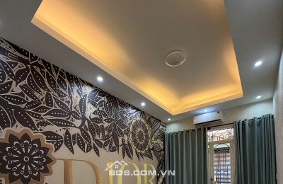 CẦN BÁN GẤP! Quận 5 - CAO ĐẠT 3 TẦNG - Hẻm thông tứ tung - GIÁ CỰC TỐT