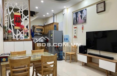 CHỦ CẦN TIỀN BÁN GẤP – GẦN NGOẠI GIAO ĐOÀN – 50M Ô TÔ – 30Mx5T – 3N4W – NHỈNH 8.81 TỶ.