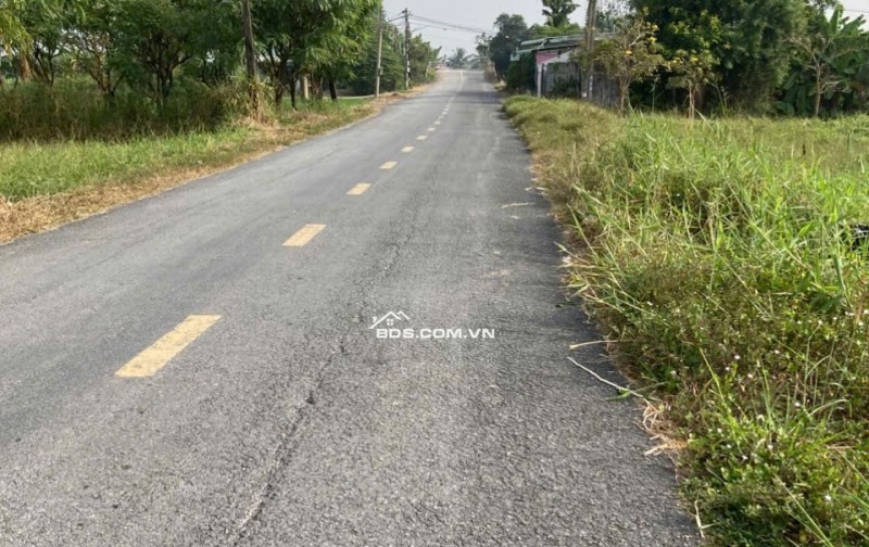 Bán đất mặt tiền đường DH01 Tân Trung, Gò Công, 233.4m² giá 1.2 tỷ