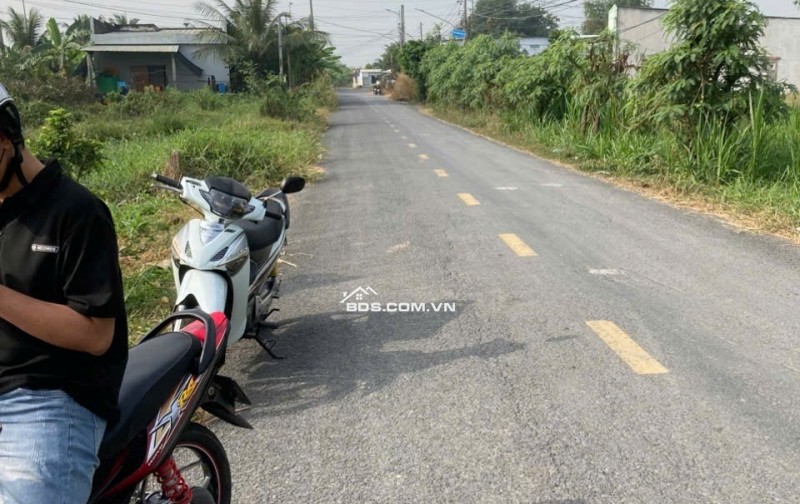 Bán đất mặt tiền đường DH01 Tân Trung, Gò Công, 233.4m² giá 1.2 tỷ