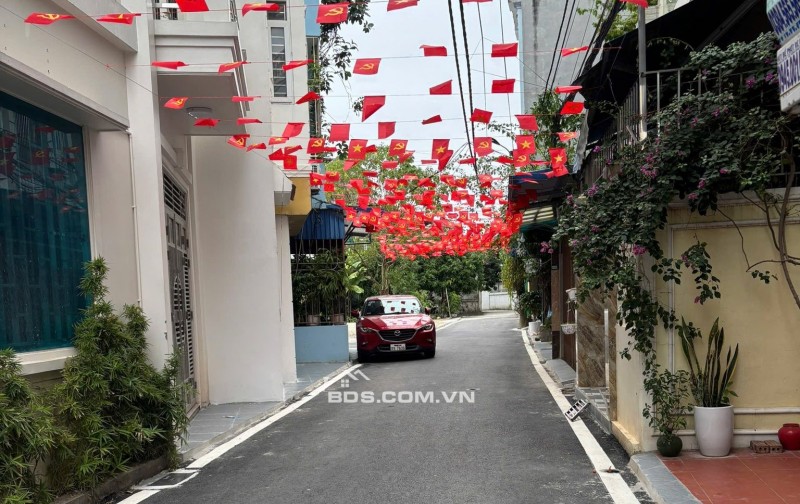 BÁN NHÀ 3.6 TỶ 3.5 TẦNG 54M2 MẶT ĐƯỜNG NHÁNH TRUNG TÂM BÃI VƯỢT