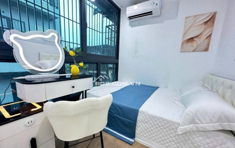 Nhà Đẹp Nam Đồng, Hồ Đắc Di, Đống Đa 75m, giá 4.2 tỷ.