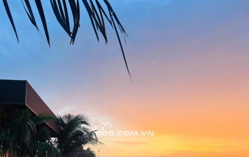 CĂN HỘ NGAY SÁT BIỂN CHỈ VÀI BƯỚC CHÂN- THANH TOÁN CHỈ 10% KÝ HĐMB VÀ ĐƯỢC KÉO DÃN 46TH MỖI THÁNG CHỈ 5TR SIÊU NHẸ NHÀNG